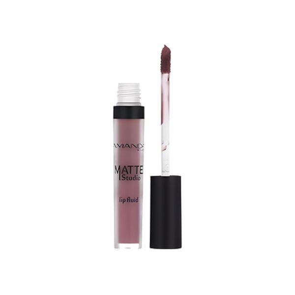 Amanda Milano Maat lip fluied-2
